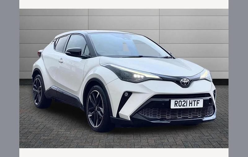 Used Toyota C-HR Sport 122 HP (89 kW) 2021 White SUV