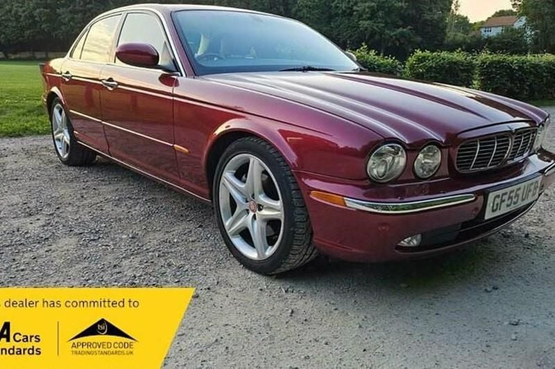 Red Used 2005 Jaguar XJ Sovereign Sedan | £5,995 (Good price) - Image 1/1