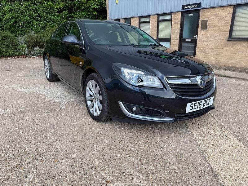 Black Used 2016 Vauxhall Insignia Elite Hatchback | £6,940 (Fair price) - Image 1/4