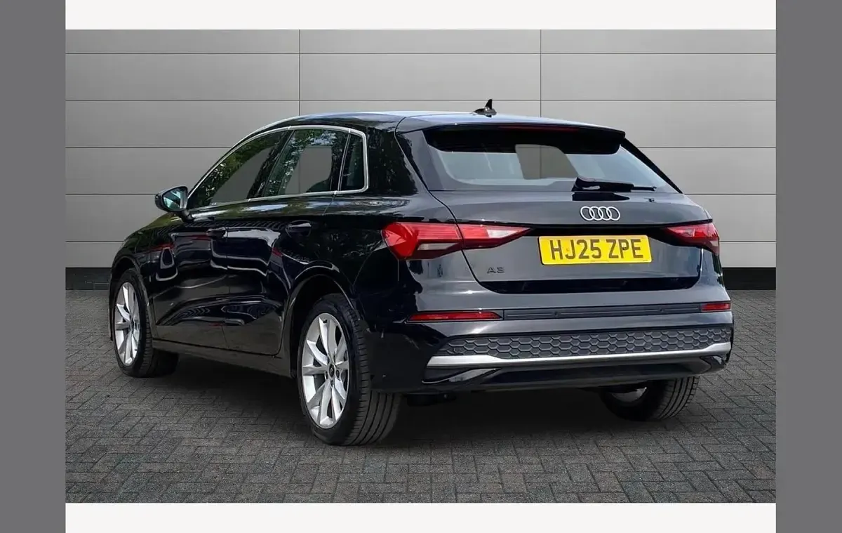 Used Audi A3 e-tron Sport 200 HP (147 kW) 2025 Black Hatchback