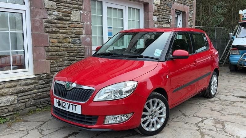 Used Skoda Fabia Elegance 105 HP (77 kW) 2012 Red Hatchback