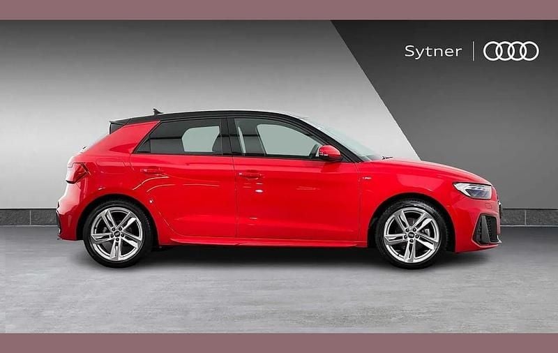 Usado Audi A1 S-Line 147 HP (108 kW) 2023 Vermelho SUV
