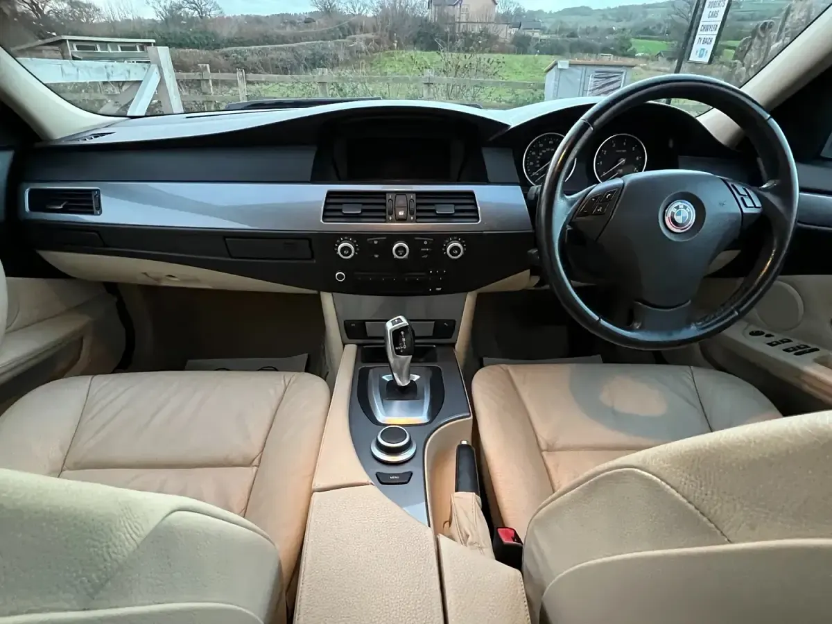 Used BMW 525 Exclusive 215 HP (158 kW) 2007 Blue Sedan