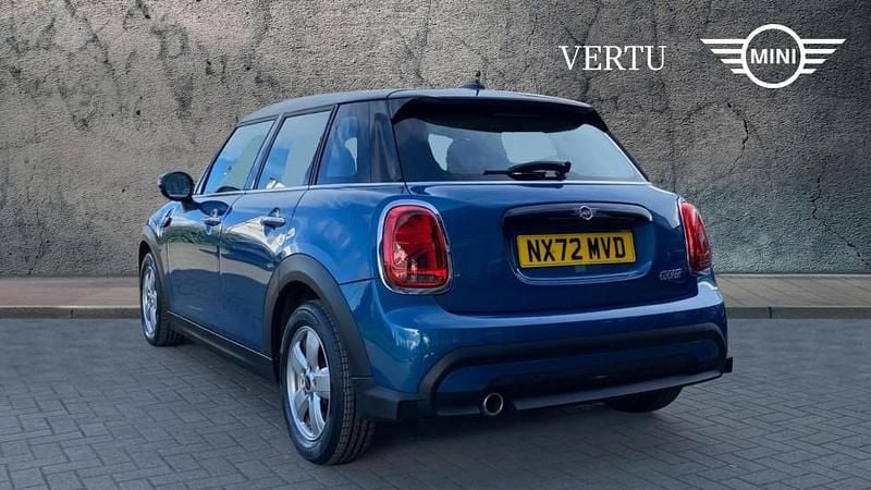 Used Mini Cooper Classic 136 HP (100 kW) 2022 Blue Hatchback
