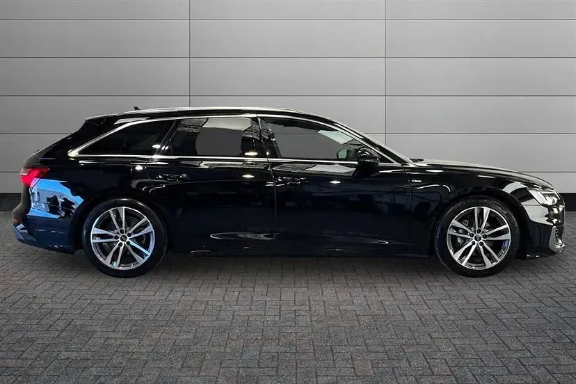 Usado Audi A6 S-Line 204 HP (150 kW) 2024 Preto Carrinha