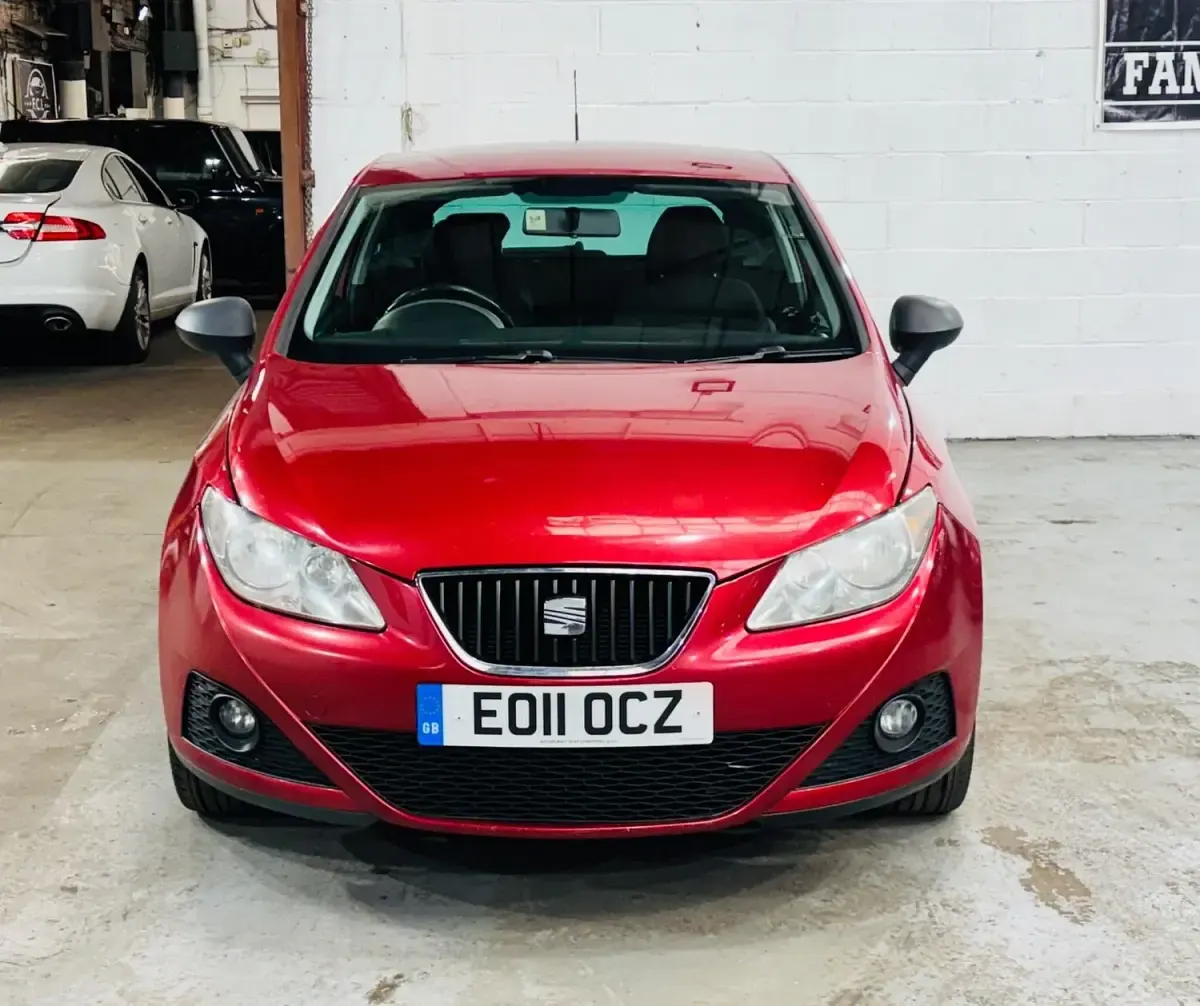 Used Seat Ibiza Sport 105 HP (77 kW) 2011 Red Hatchback