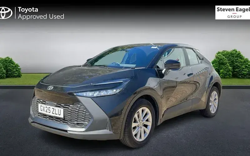 Used Toyota C-HR 140 HP (102 kW) 2025 Black SUV