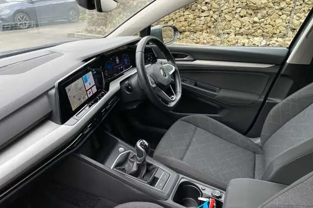 Used VW Golf VIII Life 130 HP (95 kW) 2022 Grey Hatchback