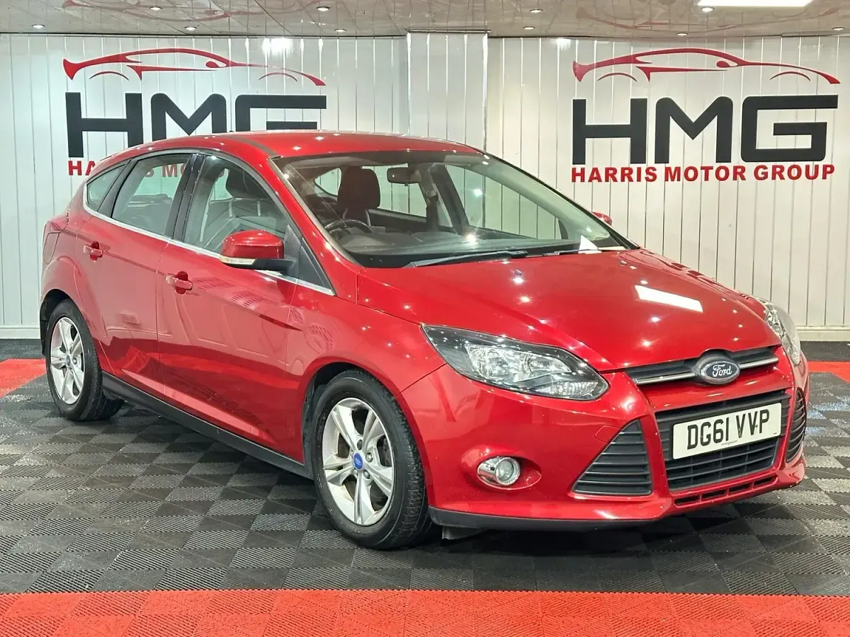 Used Ford Focus Zetec 2011 Red Hatchback