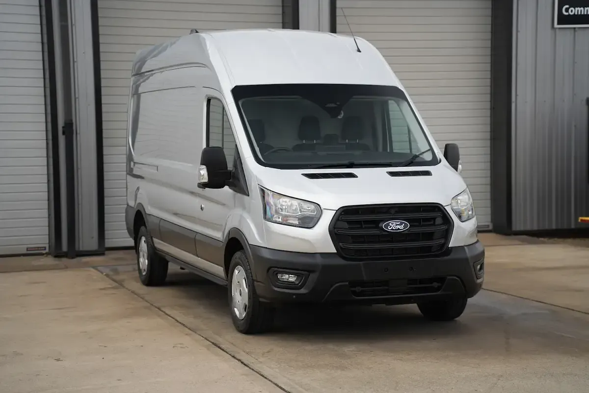 New Ford Transit Trend 130 HP (95 kW) 2026 Moondust silver Van