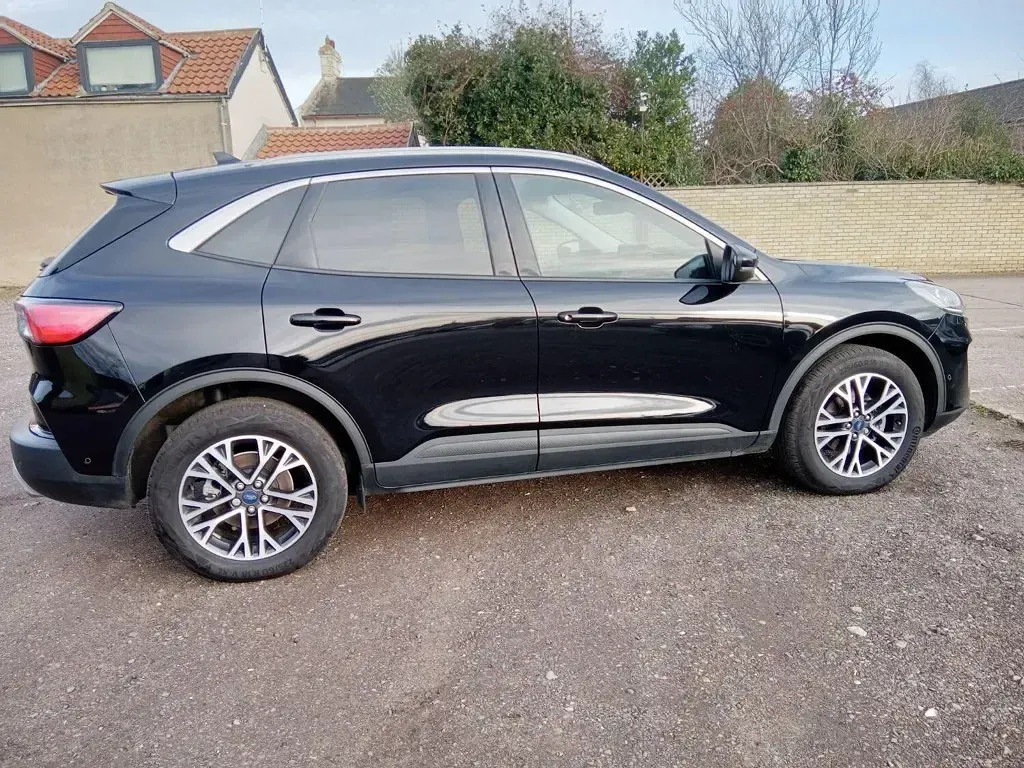 Used Ford Kuga Titanium 150 HP (110 kW) 2023 Black SUV
