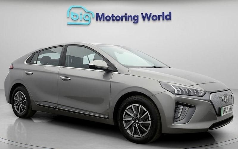 Used 2021 Hyundai Ioniq 6 Premium Sedan | £10,600 (Fair price) - Image 1/4