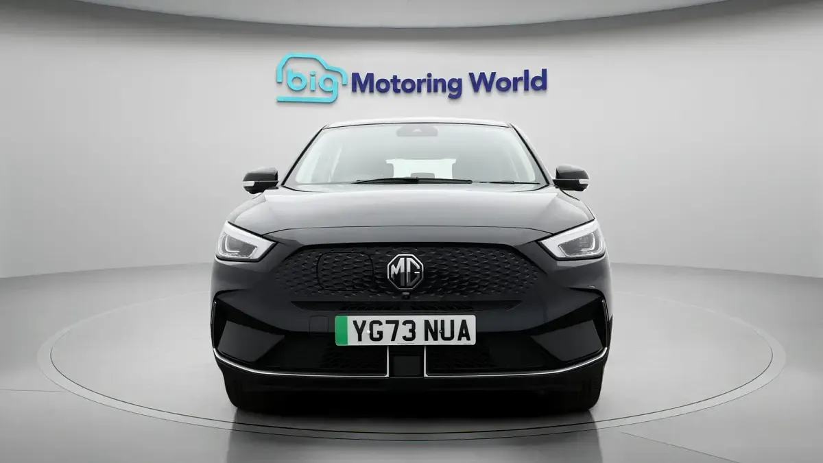 Used MG ZS SE 114 kW (156 HP) 2023 Black SUV