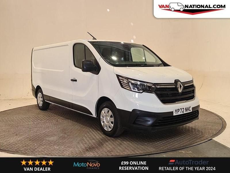 White Used 2022 Renault Trafic Business Van | £15,690 (Fair price) - Image 1/3