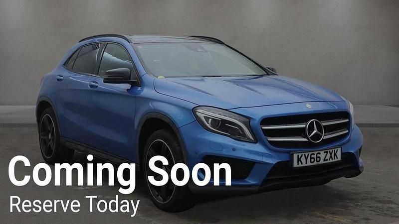 Blue Used 2016 Mercedes 220 AMG line Estate | £11,988 (Fair price) - Image 1/4
