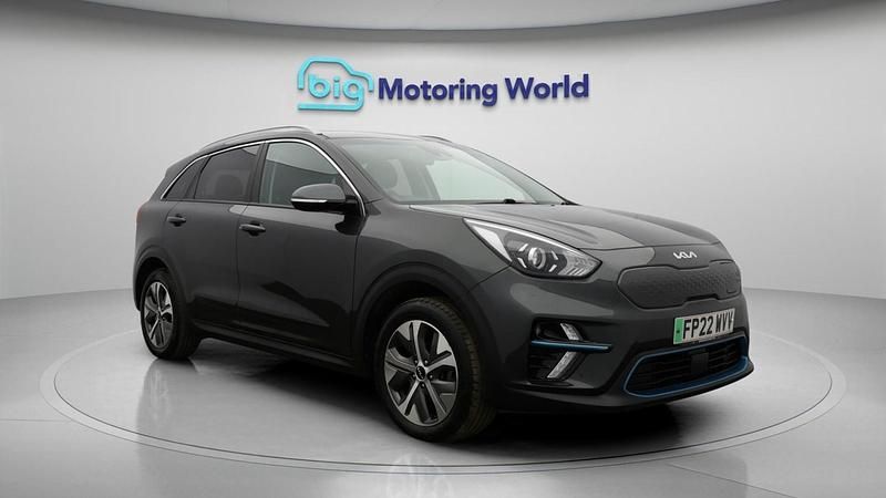Used Kia Niro 150 kW (204 HP) 2022 Grey SUV