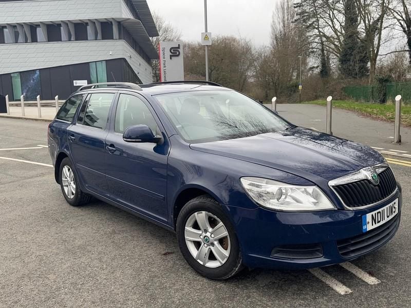 Used Skoda Octavia SE 2011 Blue Estate