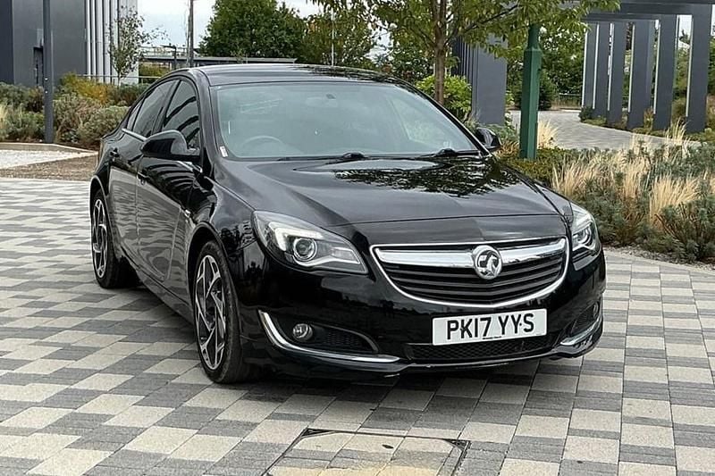 Black Used 2017 Vauxhall Insignia SRi Hatchback | £8,995 (Fair price) - Image 1/1