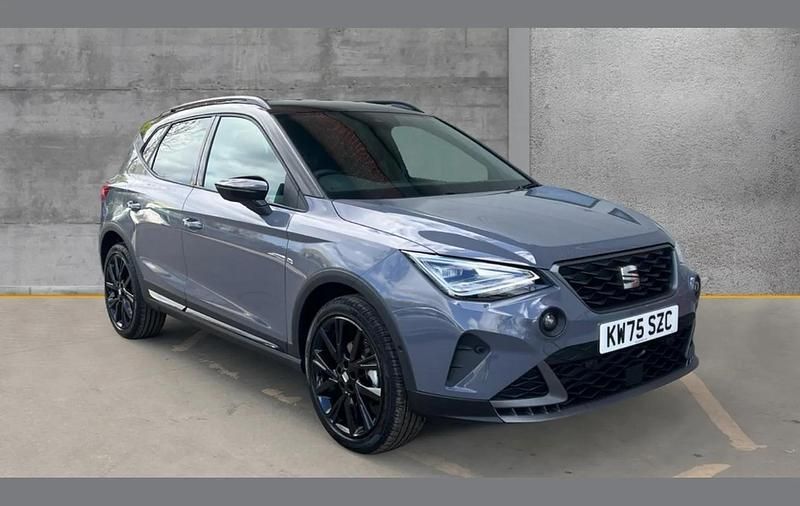 New Seat Arona Black Edition 115 HP (84 kW) 2025 Grey SUV