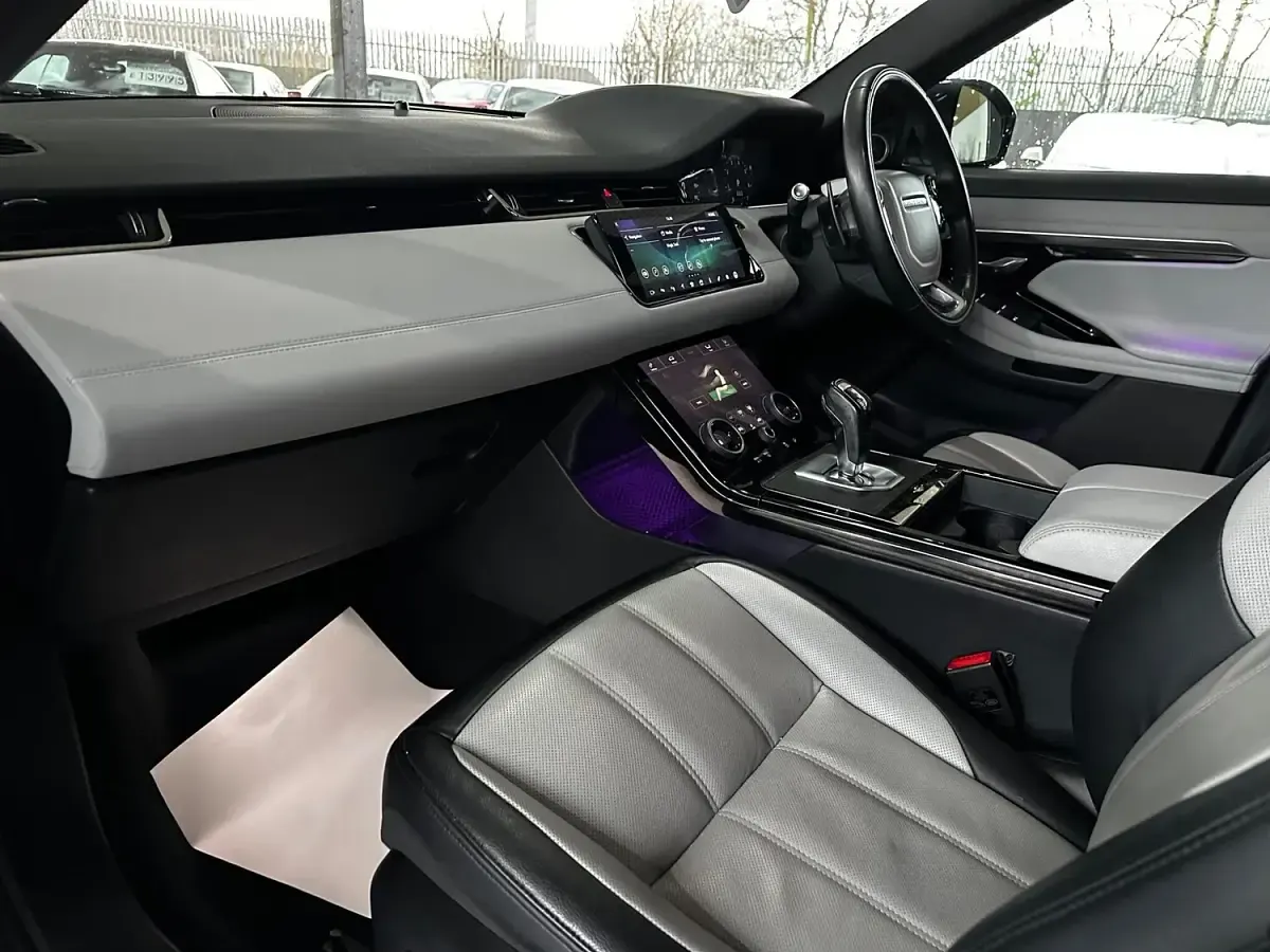 Used Land Rover Range Rover evoque First Edition 2019 White Estate