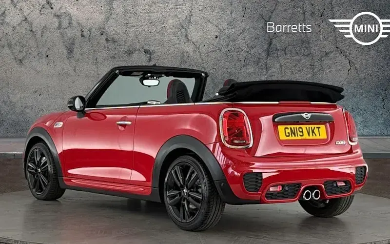 Begagnad Mini Cooper S Cabriolet Sport 192 HK (141 kW) 2020 Cab