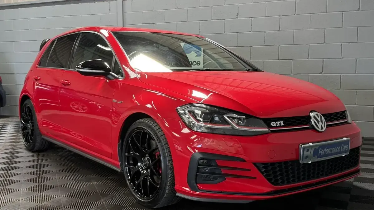 Used VW Golf VII GTI 2018 Red Hatchback