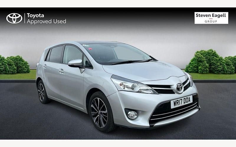 Used Toyota Verso Design 147 HP (108 kW) 2017 MPV