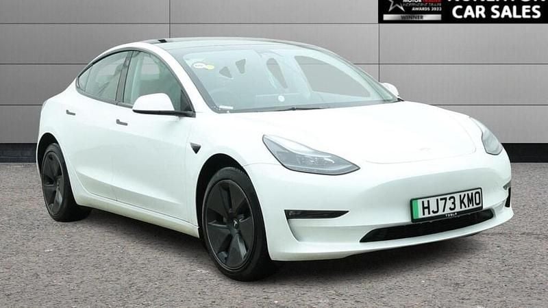 Used Tesla Model 3 Long Range RWD 207 kW (282 HP) 2023 White Sedan