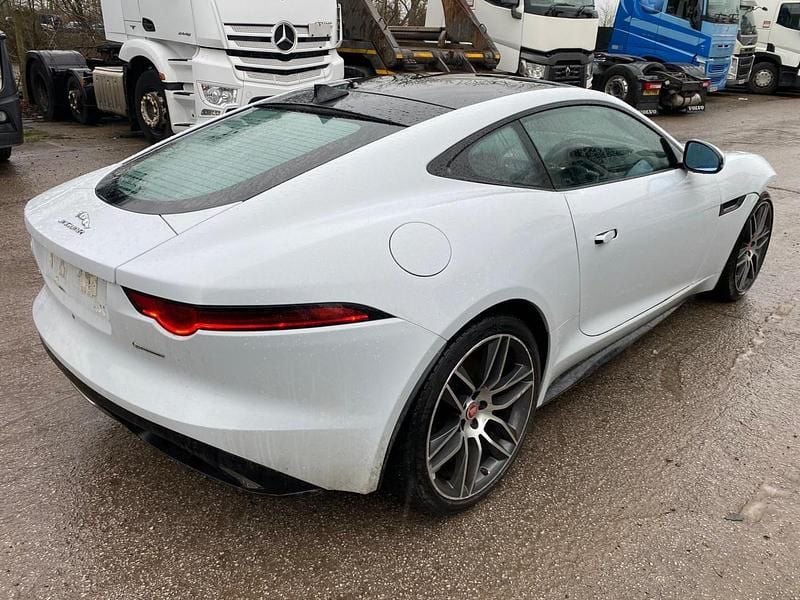 Used Jaguar F-Type R-Dynamic 300 HP (220 kW) 2017 White Coupe