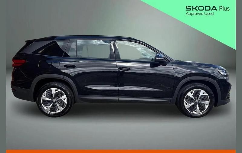 Used Skoda Kodiaq SE 147 HP (108 kW) 2025 Black magic pearl effect SUV