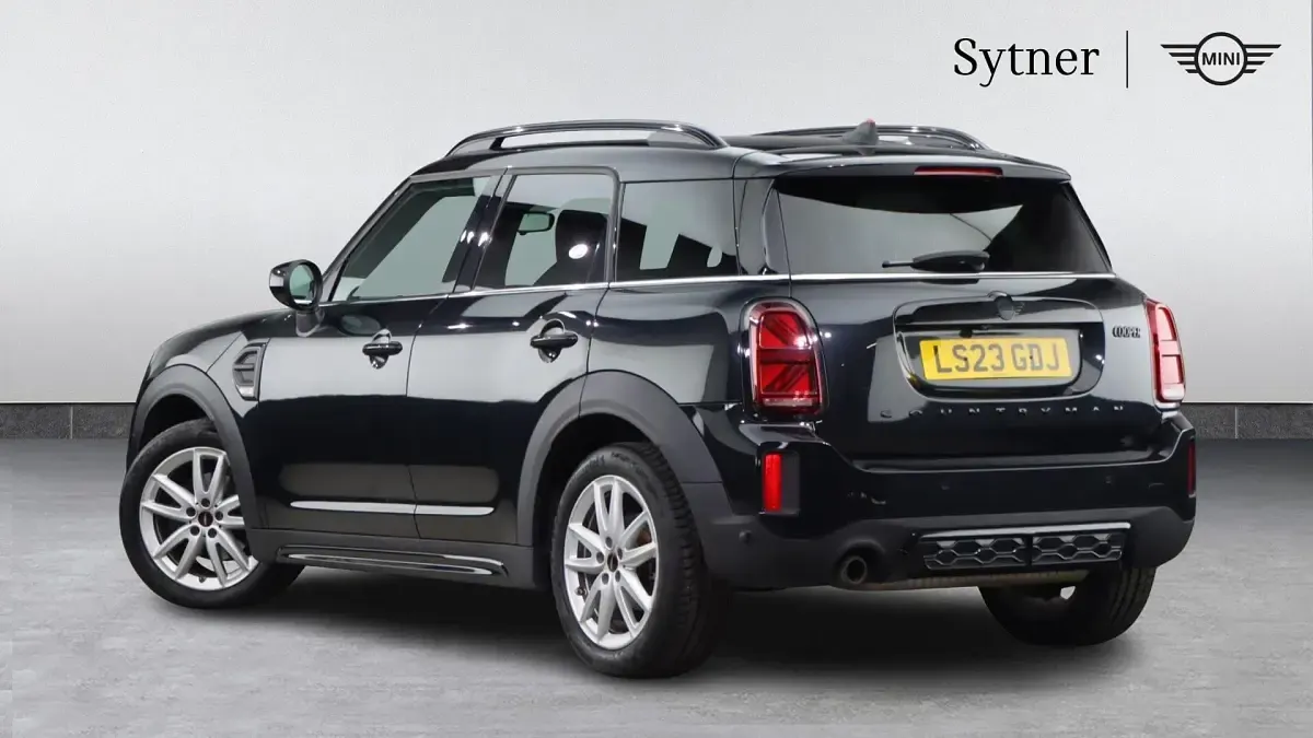 Used Mini Cooper Countryman Sport 134 HP (98 kW) 2023 Black SUV