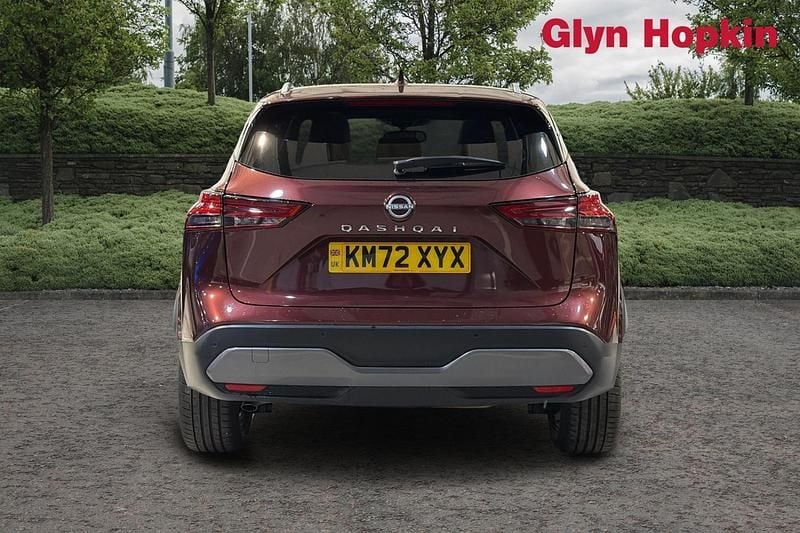 Used Nissan Qashqai Tekna 2022 Red SUV
