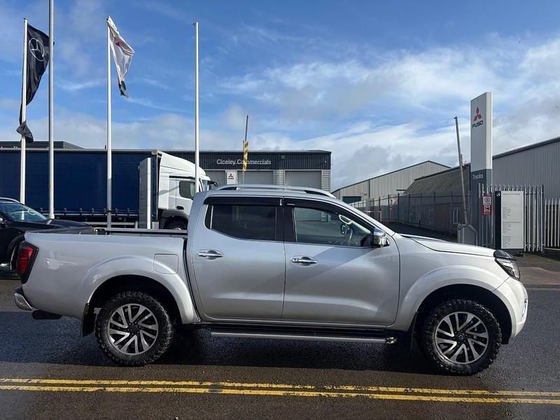 Used Nissan Navara Tekna 2016 Silver Pickup