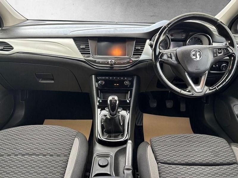 Second-hand Vauxhall Astra SRi 145 CP (106 kW) 2020 Gri Hatchback