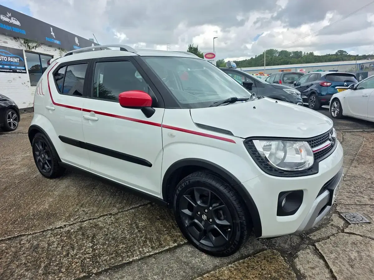 Used Suzuki Ignis Adventure 90 HP (66 kW) 2018 White SUV