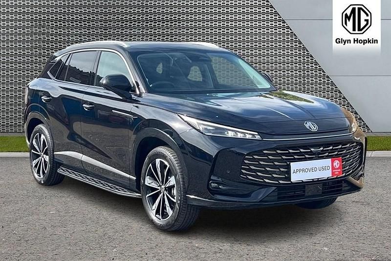 Red New 2025 MG HS Trophy SUV | £29,179 - Image 1/1