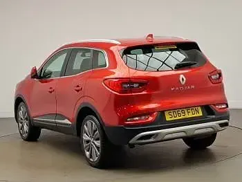 Used Renault Kadjar Version S 115 HP (84 kW) 2019 Red SUV
