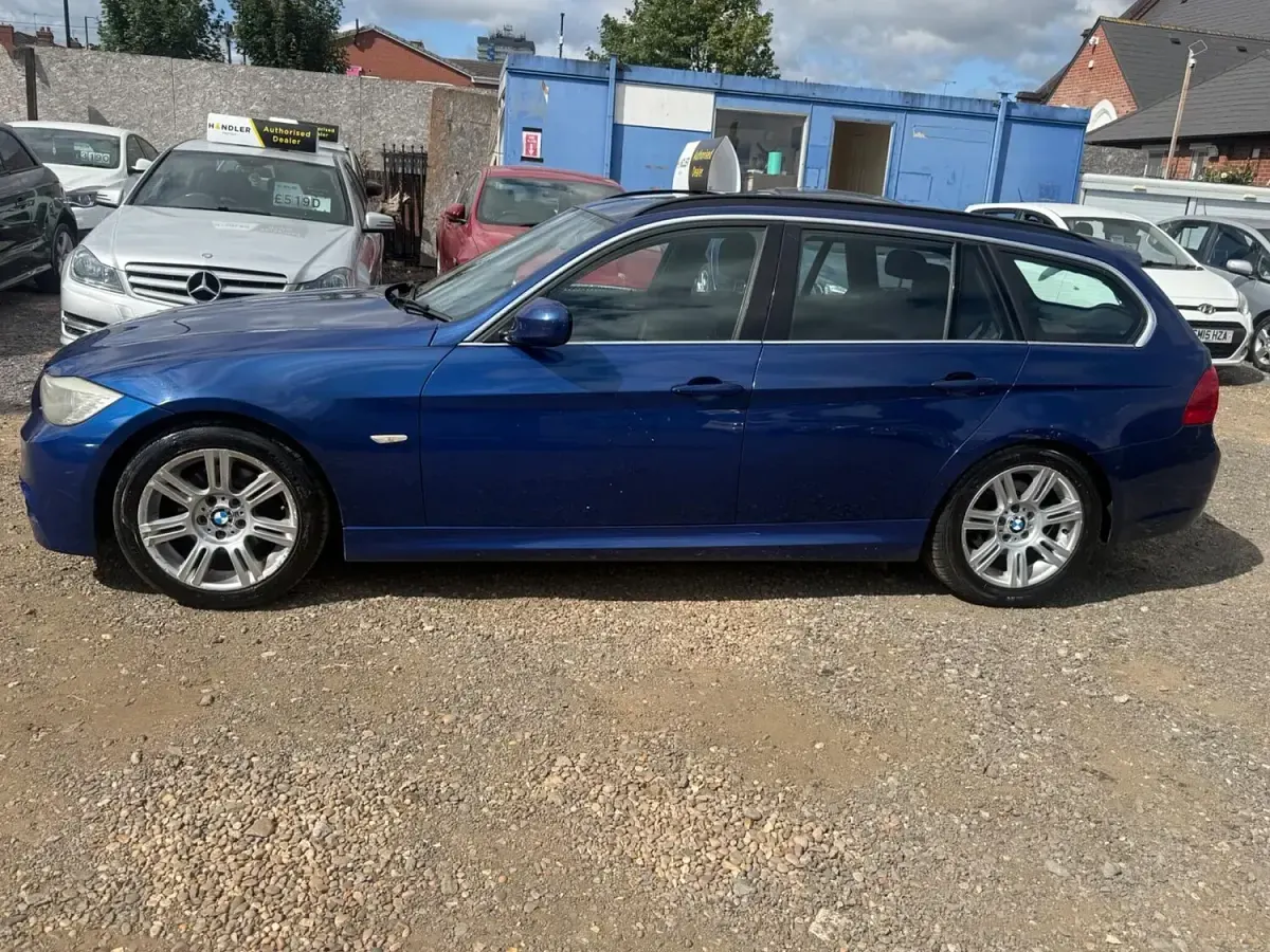 Used BMW 318 M Sport 2012 Blue Estate