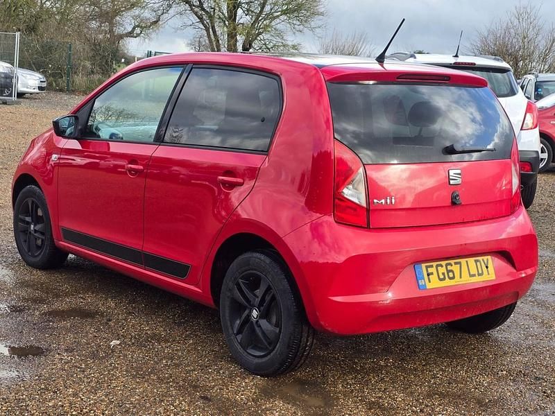 Used Seat Mii Design 2017 Red Hatchback