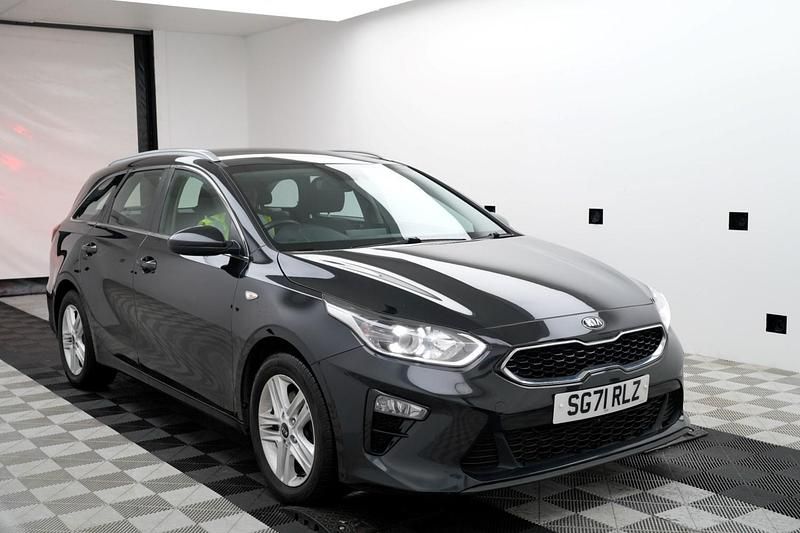 Black Used 2021 Kia Ceed Sportswagon Estate | £7,495 (Super price) - Image 1/4
