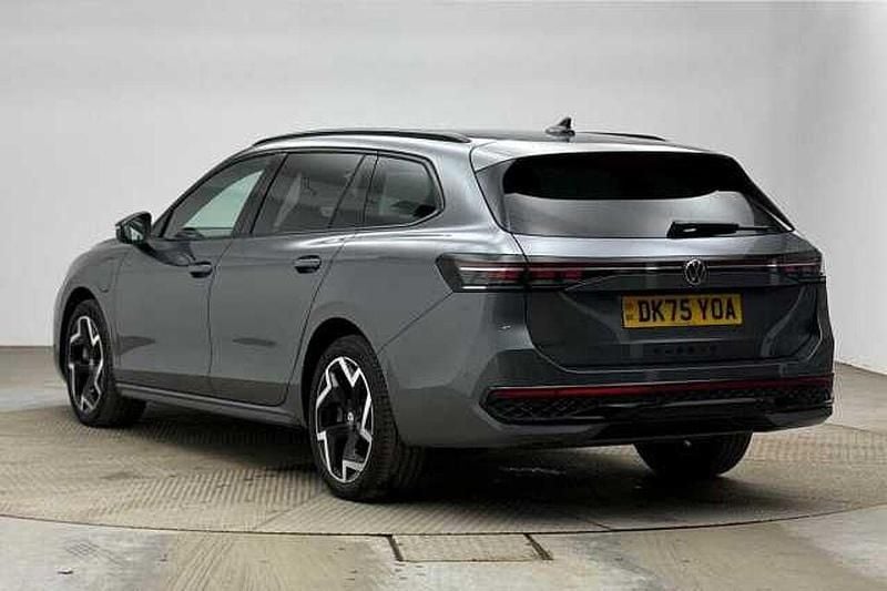 Used VW Passat R-line 272 HP (200 kW) 2025 Grey Estate