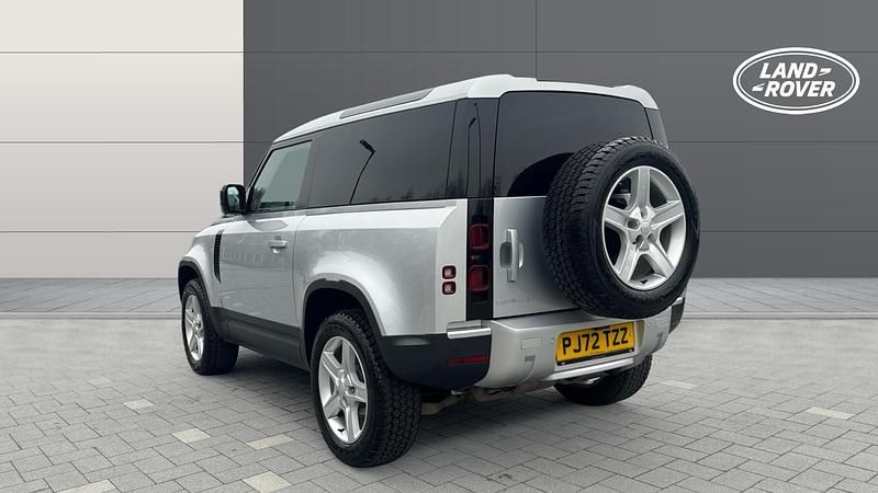 Used Land Rover Defender SE 249 HP (183 kW) 2022 SUV