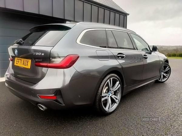 Used BMW 330e Sport Line 2022 Grey Estate
