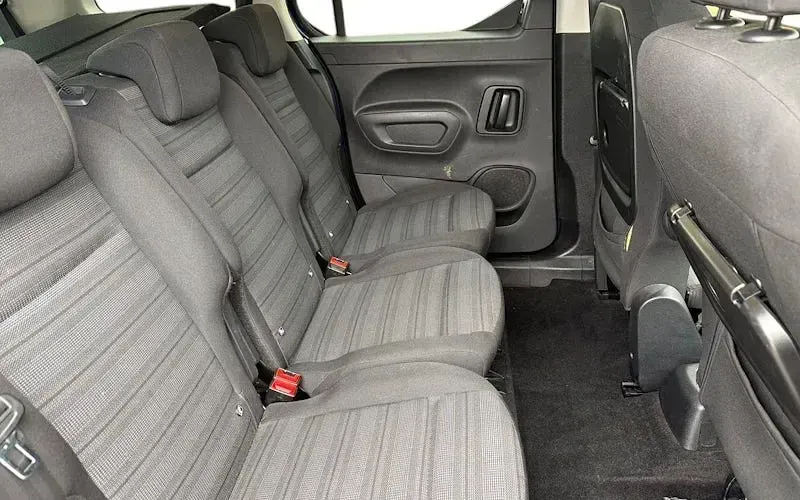 Used Vauxhall Combo Elite 131 HP (96 kW) 2021 Blue MPV