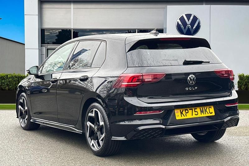 Used VW Golf VIII R-line 150 HP (110 kW) 2025 Black Hatchback