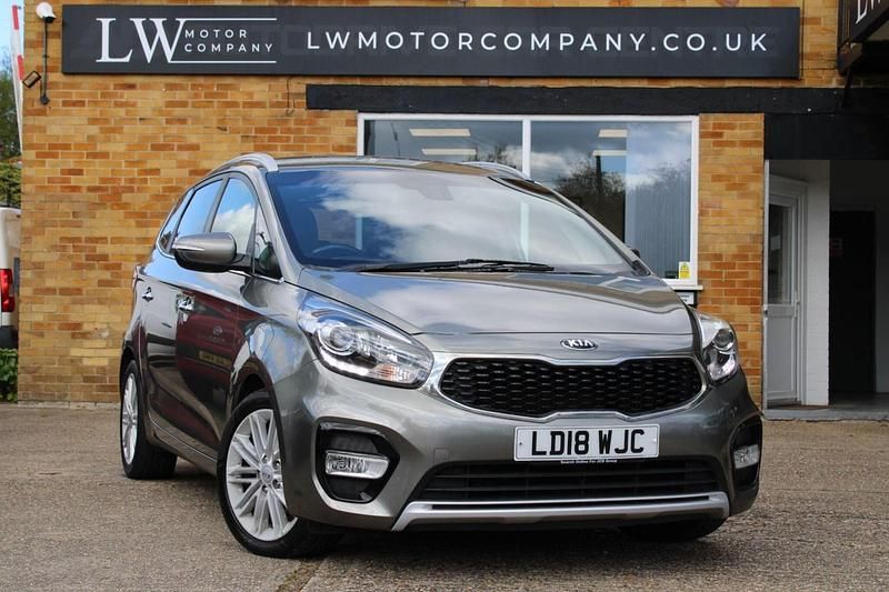 Used Kia Carens 139 HP (102 kW) 2018 Silver MPV