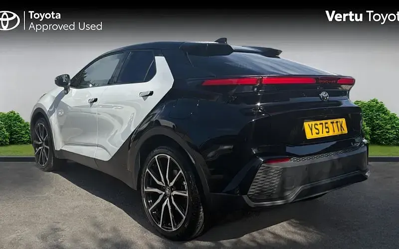 Used Toyota C-HR Sport 197 HP (144 kW) 2026 Black SUV