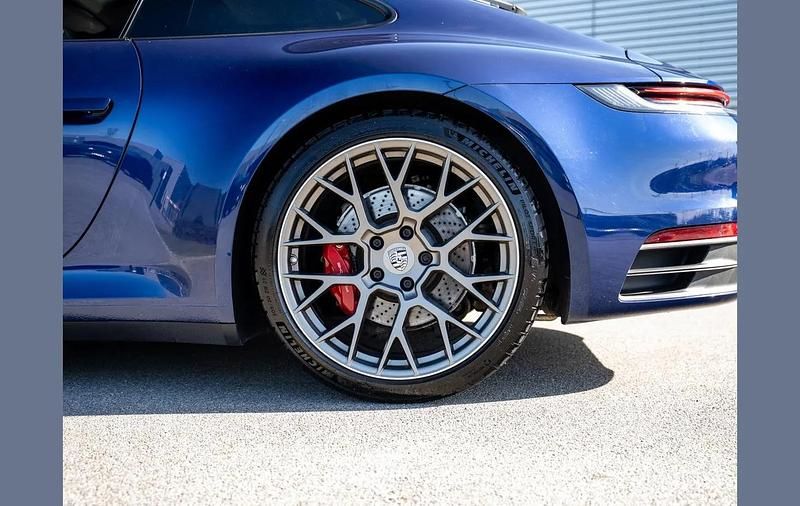 Used Porsche 911 444 HP (326 kW) 2022 Blue Coupe