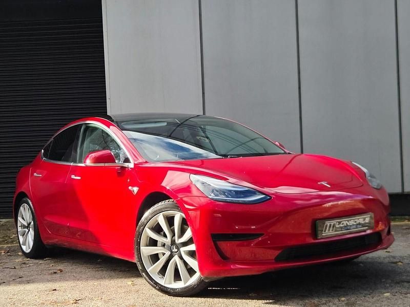 Red Used 2020 Tesla Model 3 Standard Range Sedan | £15,995 (Fair price) - Image 1/4