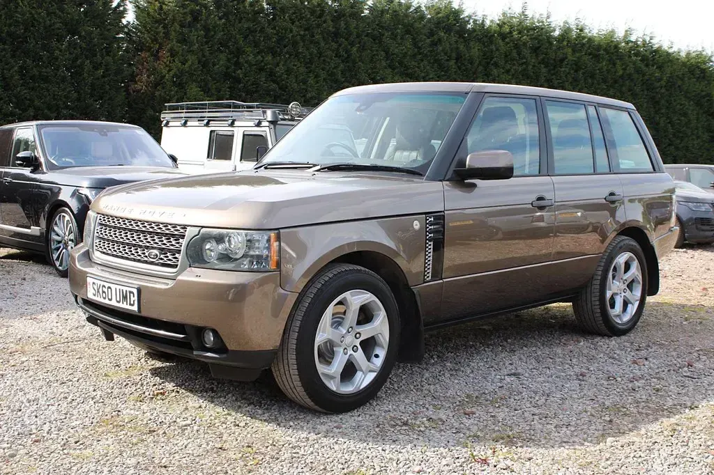 Used Land Rover Range Rover Vogue SE 271 HP (199 kW) 2010 Bronze SUV